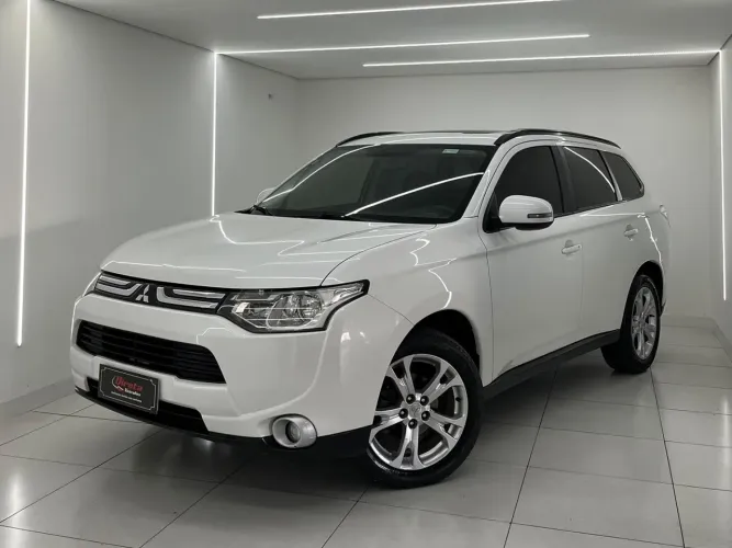 Mitsubishi Outlander 2.0 16V 160cv Aut. 2015