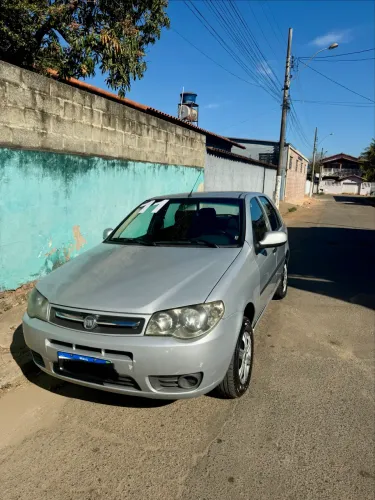 Fiat Palio 1.0 Economy Fire Flex 8V 4P 2011