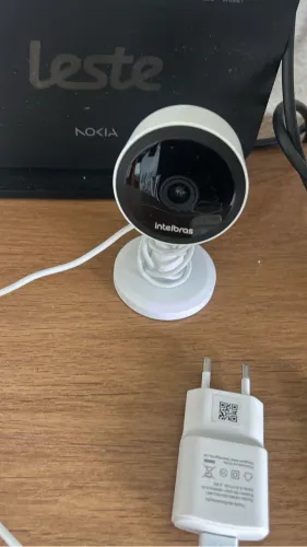 Câmera Intelbras + cartão de memória