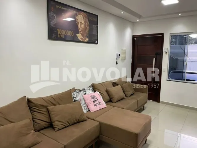 Lindo sobrado semi novo com piscina e churrasqueira na Vila Maria - 3 quartos, sendo 1 suí
