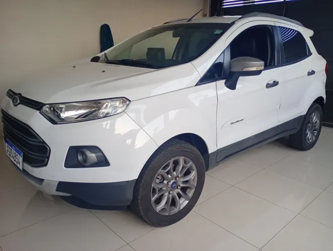 Ford Escort L/lx 1.6 2015