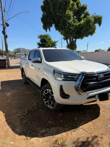 Toyota Hilux CD SRX 4X4 2.8 TDI 16V Diesel Aut. 2022