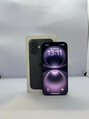 iPhone 16 impecável