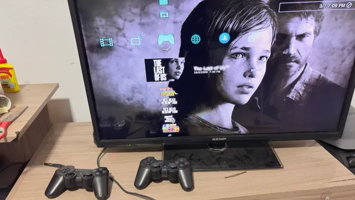 PlayStation 3 super slim desbloqueado