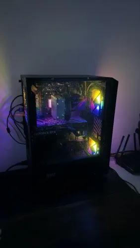 PC GAMER RYZEN 5 5600 RTX 4060 8gb