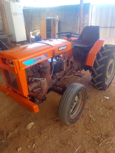 Trator Agrale 4100