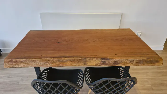 Mesa madeira maciça