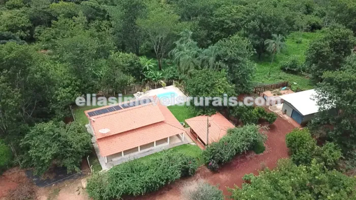 Chácara 7 km Uberlândia - 20.210 m²