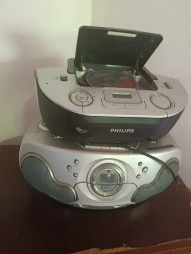 Rádio antigo