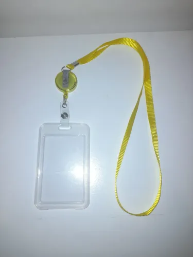 Porta Cartão de transporte com cordão de segurança [SEMI-NOVO]