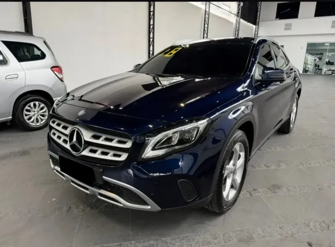 Mercedes-Benz GLA 200 Adv. 1.6/1.6 TB 16V Flex Aut. 2018