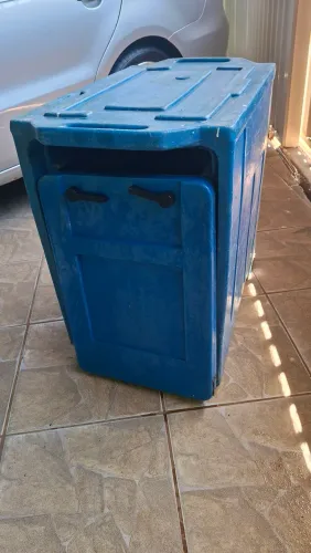 Caixa térmica hot box