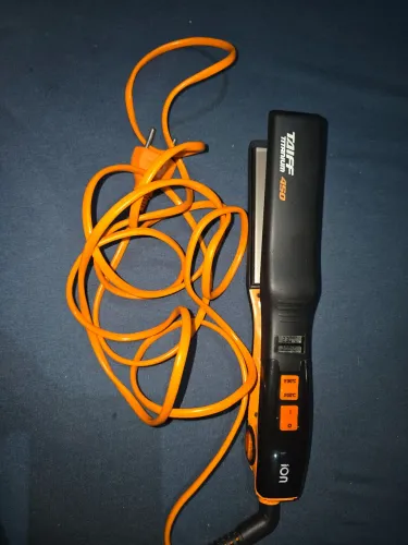Prancha Taiff Titanium 450F Bivolt