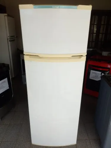 Geladeira Duplex Consul 360 litros. Funcionando perfeitamente 