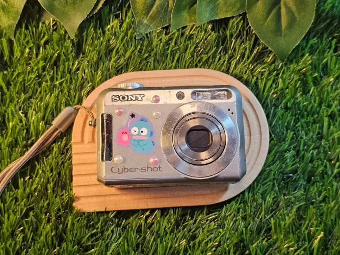 Camera sony cybershot s650