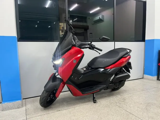 Yamaha Nmax connected 160 abs 2025