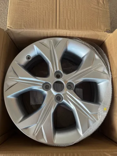 Roda aro 16 original GM ÔNIX