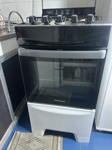 Fogão Continental 4 bocas com mesa de inox