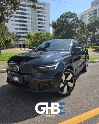 Volvo C40 Recharge Pure Eletric (elétrico) 2022