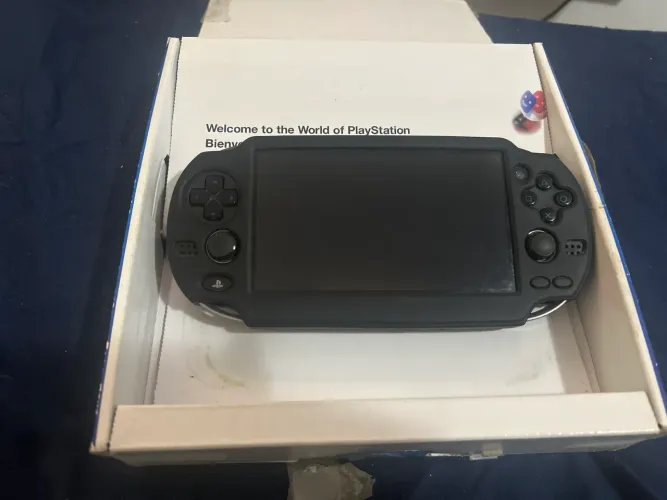 PS Vita Fat PCH-1001 OLED Na Caixa (Lindo)