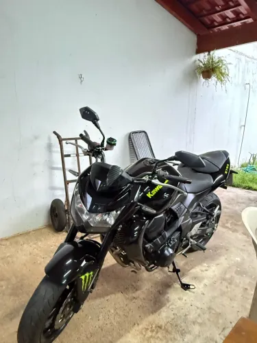 Kawasaki Z 750 2011