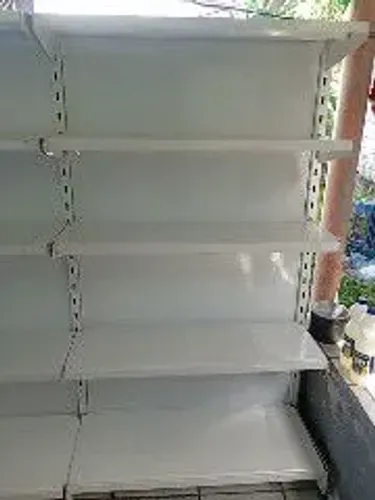 5 metros de gôndolas de parede 2500