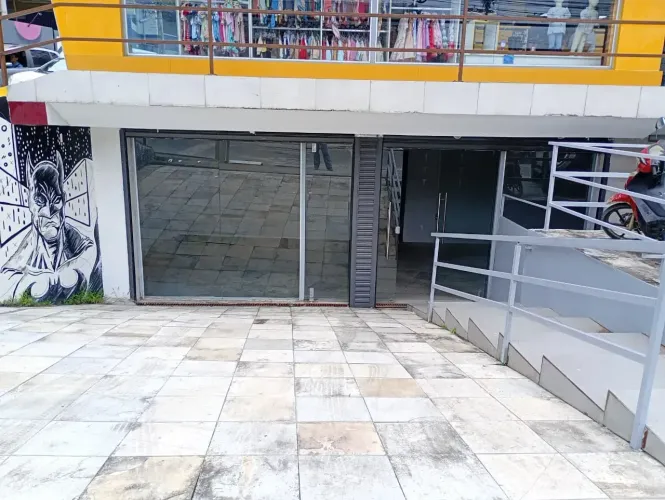 Imóvel para aluguel possui 150 metros quadrados em Maurício de Nassau - Caruaru - PE