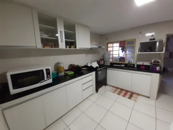 Casa com 3 quartos, Ótima Localização