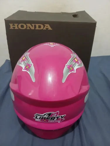 Capacete novo