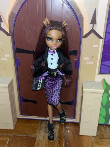 Monster high Clawdeen 1600