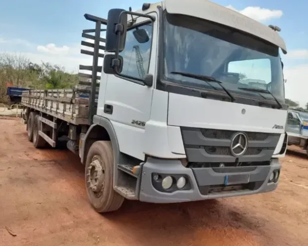 caminhão venda mercedes 2426 parcelado