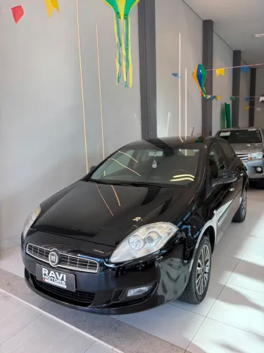 Fiat Bravo Essence 1.8 Flex 16V 5P 2014