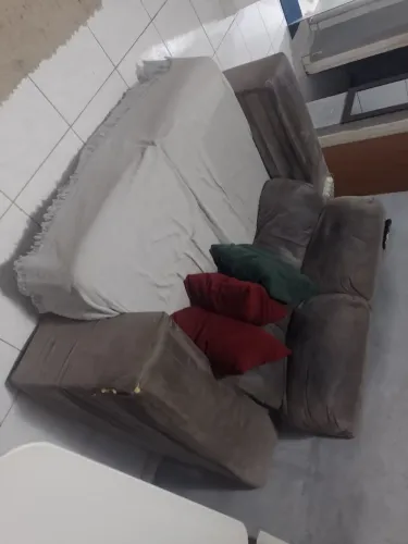 Sofá usado