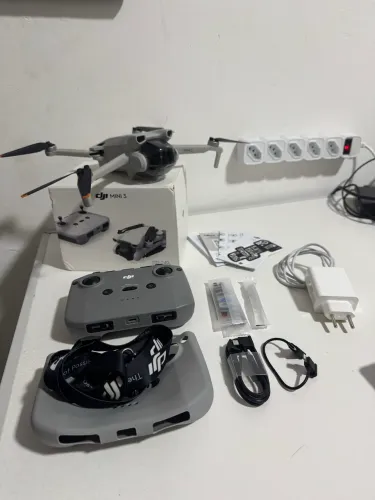Drone DJI Mini 3 Semi Novo Único dono