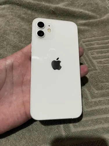 iPhone 12 impecável