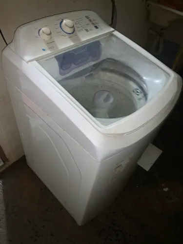Máquina de Lavar Electrolux Quebrada