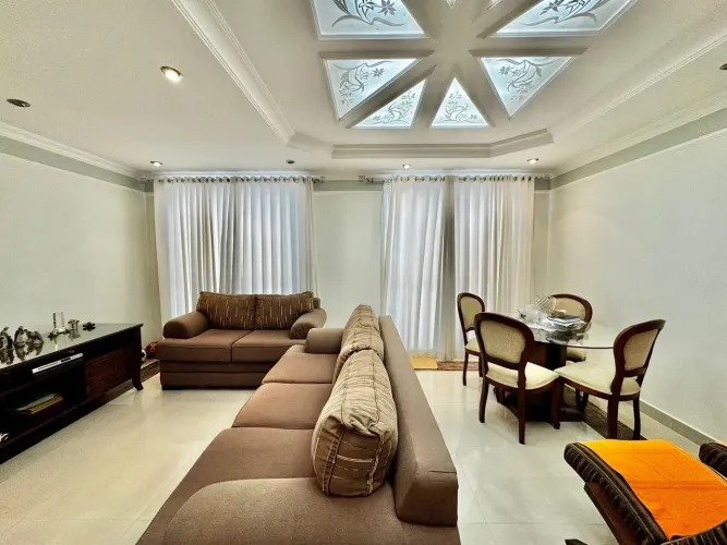 Apartamento à Venda na Pitangueiras no Guarujá | Qvista inteligência imobiliário