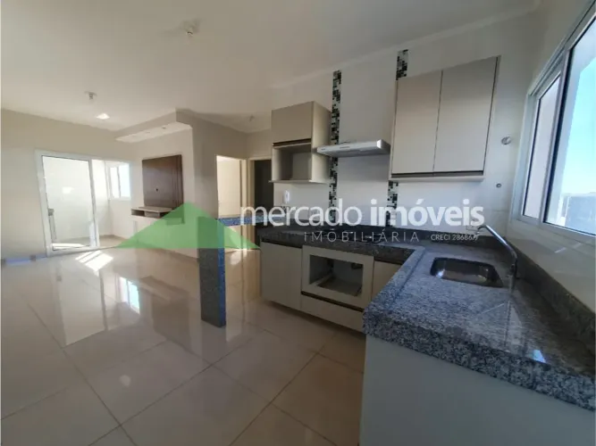 ALUGA-SE APARTAMENTO NO SANTA LUCIA