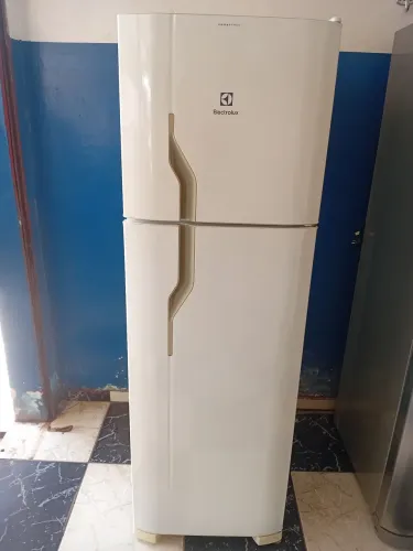 Refrigerador Electrolux frost free dúplex