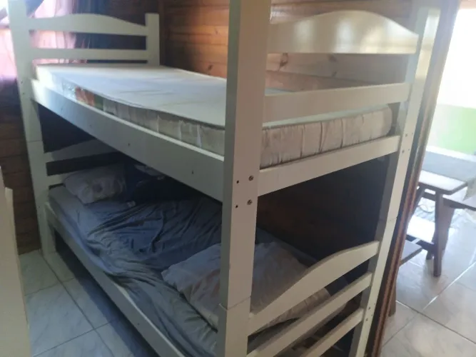 Beliches em excelente estado 400 cada (acompanha 2 colchões)