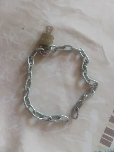 cadeado com meia corrente com 1 chave