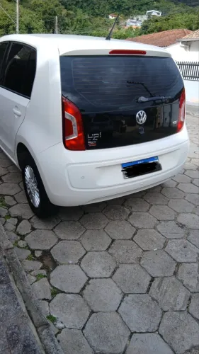 Volkswagen Up! Move 1.0 TSI Total Flex 12V 5P 2016
