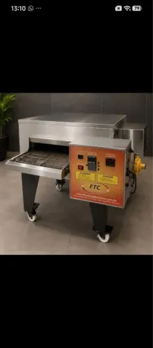 Forno de esteira para pizzas
