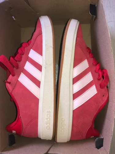 Adidas Grand court base 00s