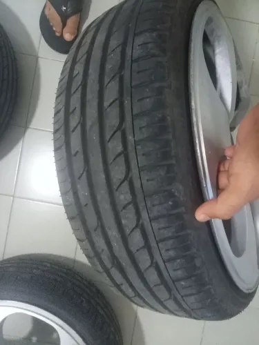 Rodas 17 / 3mil / Troca - se Apenas em iPhone 