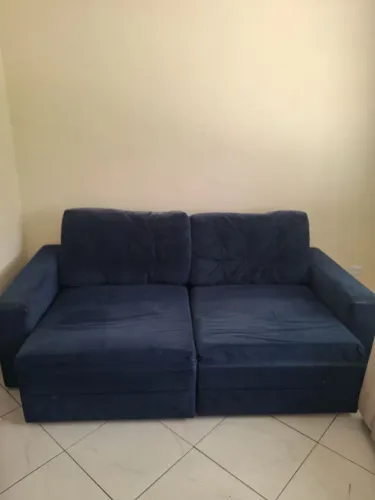 Sofá-cama retrátil