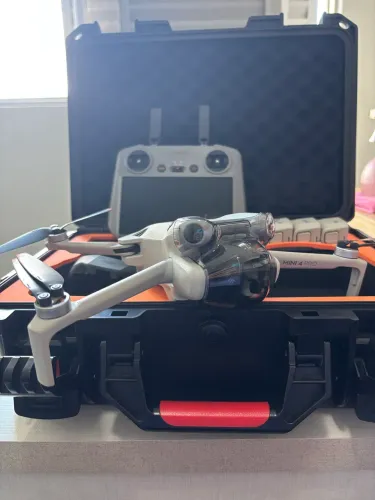 Drone DJI mini 4 