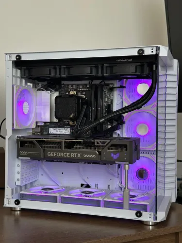 Pc Gamer HIgh End Ryzen 9 7900X + 5070TI 32Gb DDR5