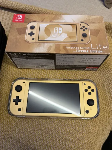 Nintendo Switch Lite Hyrule
