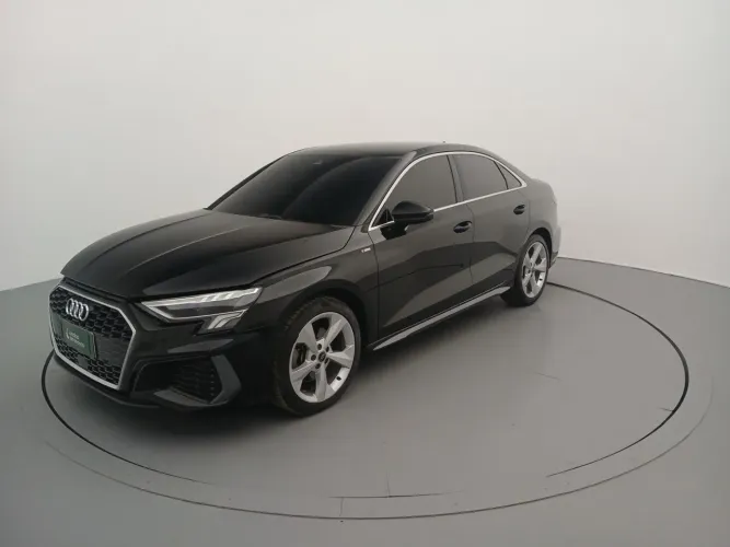 Audi A3 Sedan S-line 2.0 TFSI S-tronic 2024